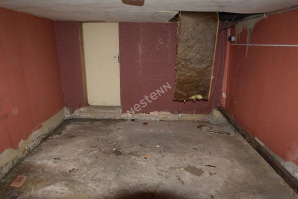 En centre ville de LA FLECHE - Local commercial La Flèche 85 m2
