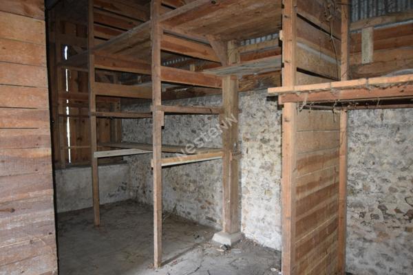 En centre ville de LA FLECHE - Local commercial La Flèche 85 m2