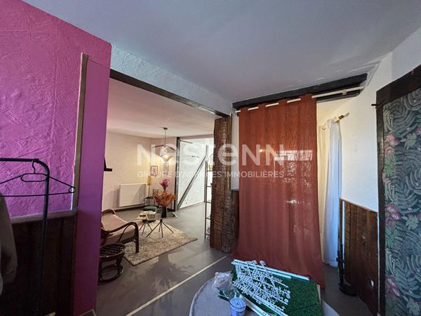 En centre ville de LA FLECHE - Local commercial La Flèche 85 m2