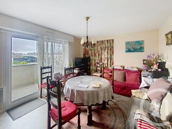 Appartement F2 Bis à vendre  2 pièces - 64,63 m 2   ST MALO  - 35