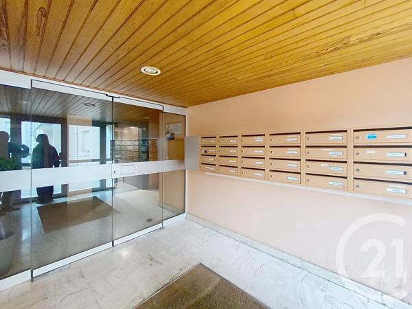 Appartement F2 Bis à vendre  2 pièces - 64,63 m 2   ST MALO  - 35
