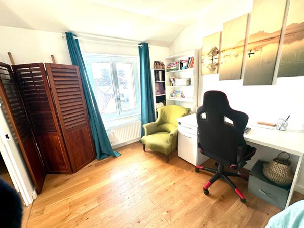 Maison à vendre à Saumur entre-les-ponts 198 m² habitable - extérieur - piscine urbaine