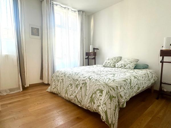 Maison à vendre à Saumur entre-les-ponts 198 m² habitable - extérieur - piscine urbaine