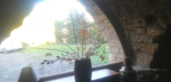 Belle maison de caractère grd jardin dépendance