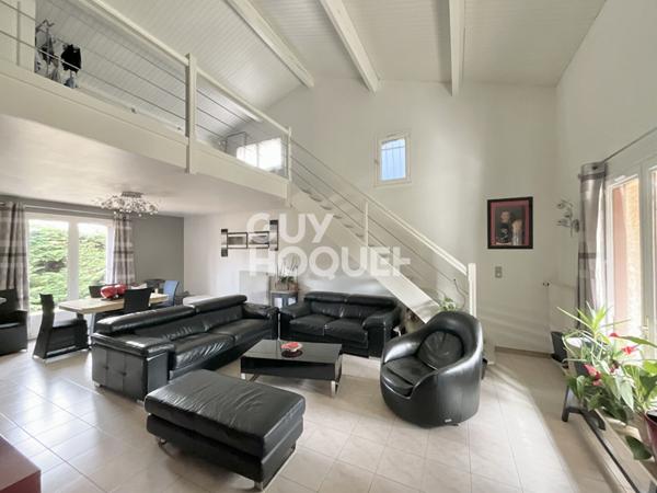 Villeneuve-Tolosane maison familiale T6 de 138 m2 sur une parcelle d'environ 579 m2