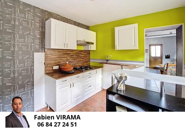 À vendre - Maison mitoyenne 1 côté, 4 pièces située à Château-la-Vallière (37330)