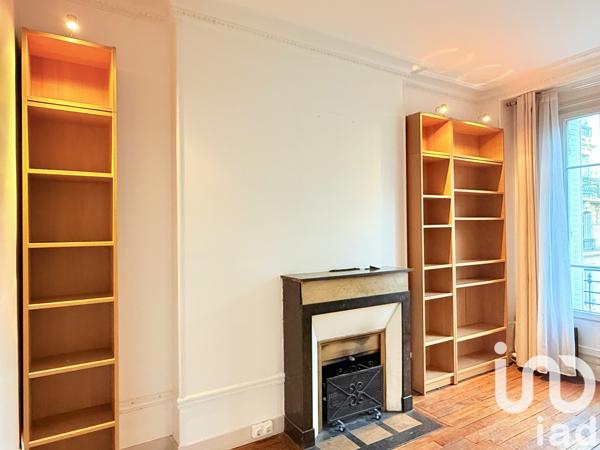 Location appartement 3 pièces 44 m² Courbevoie