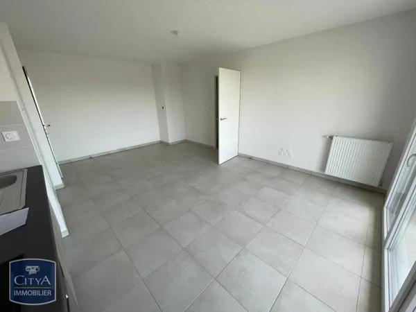 Appartement à louer 2 pièces 41.45m² Lespinasse (31150)