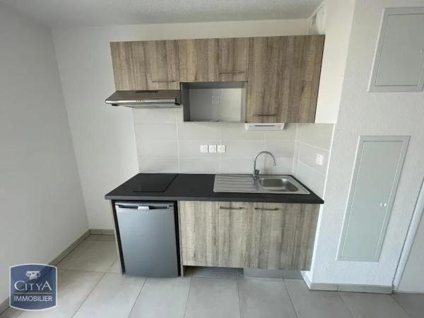 Appartement à louer 2 pièces 41.45m² Lespinasse (31150)