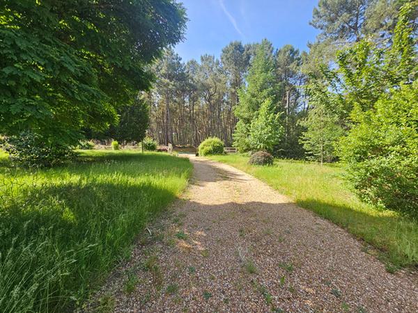 ENVIRONNEMENT EXCEPTIONNEL ENTRE LA FLECHE ET CLEFS
