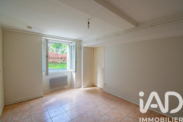 Maison à vendre 6 pièces 141 m² Saint-Hilaire-Peyroux