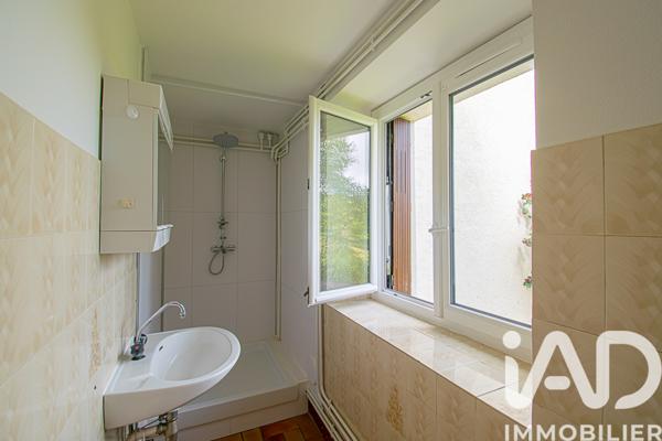 Maison à vendre 6 pièces 141 m² Saint-Hilaire-Peyroux