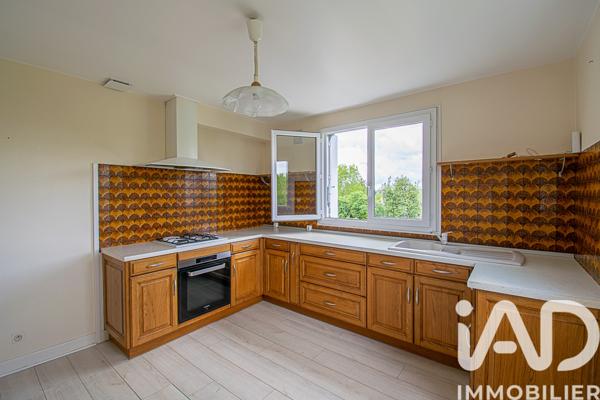 Maison à vendre 6 pièces 141 m² Saint-Hilaire-Peyroux