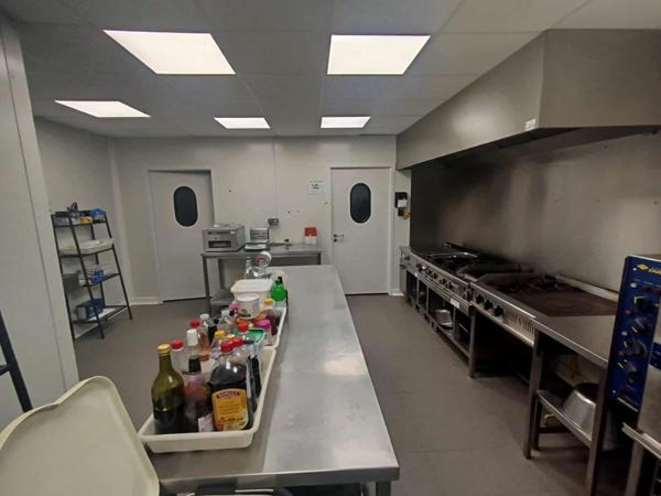 Fonds de commerce – Traiteur mariage & repas de famille – Réputation solide et carnet de commandes assuré, à vendre Proche de REDON (56)