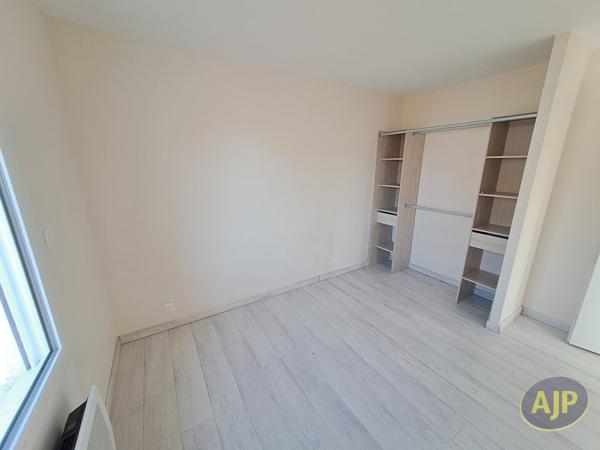Maison à vendre Challans - 4 pièces, 70m² avec 2 chambre(s) à 222 600€ - AJP Immobilier Challans