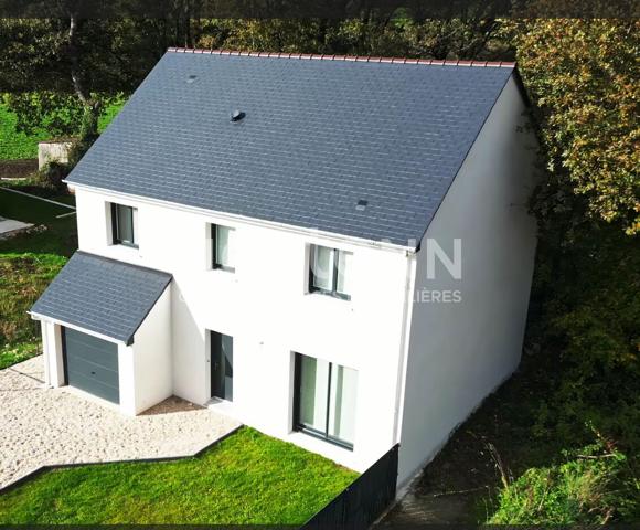 Élégance et confort à Elven : maison contemporaine de 2024, 5 chambres, proche des commerces. / Morbihan / Bretagne