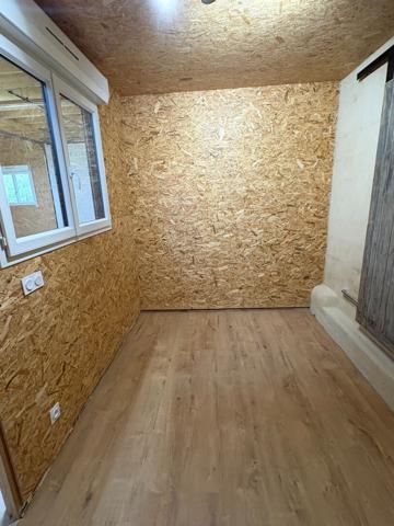 A LOUER - Local d'activité - 150 m2 - Le Cours