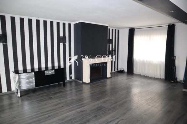 Maison 6 pièce(s) 4 chambre(s) 137 m²