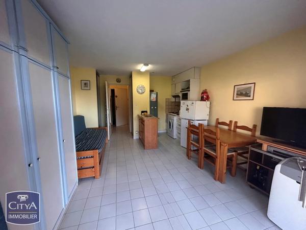 Appartement à vendre 1 pièce 26m² Fréjus (83600)