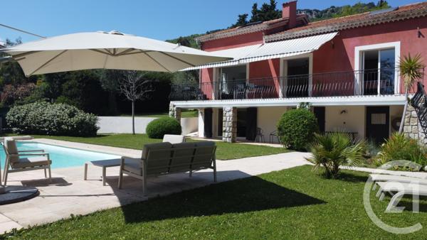 Maison à vendre  5 pièces - 138 m2 CHATEAUNEUF GRASSE - 06