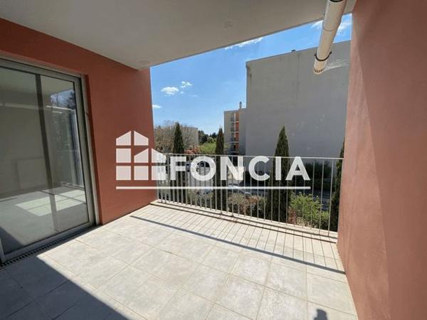 Location Appartement 3 pièces 82.8 m² - 1 RUE DE BONE BT A Beziers 34500