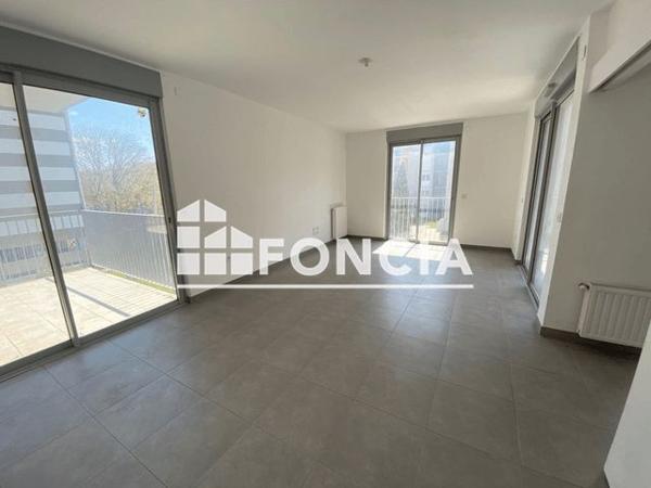 Location Appartement 3 pièces 82.8 m² - 1 RUE DE BONE BT A Beziers 34500