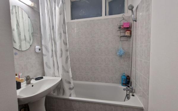 Appartement à vendre    2 pièces • 60,97 m2 Fleury-les-Aubrais