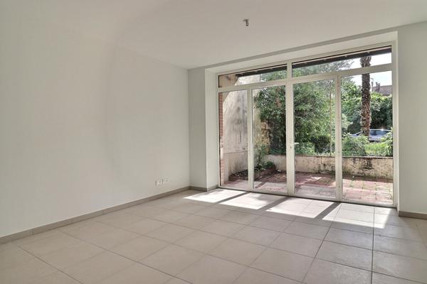 Appartement T2 en centre ville d'Albi - Terrasse et parking.