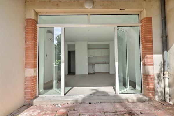 Appartement T2 en centre ville d'Albi - Terrasse et parking.