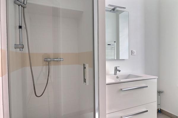 Appartement T2 en centre ville d'Albi - Terrasse et parking.