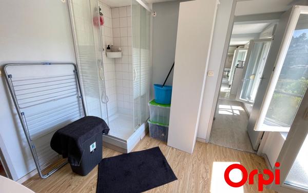 Immeuble à vendre    3 pièces •  Fère-en-Tardenois