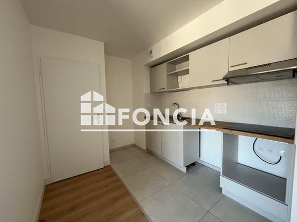 Location Appartement 3 pièces 62.5 m² - 07 RUE DU FAUBOURG SAINT JEAN Chartres 28000