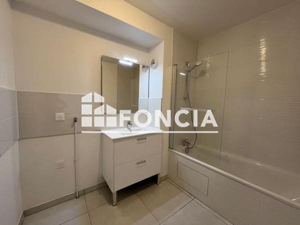 Location Appartement 3 pièces 62.5 m² - 07 RUE DU FAUBOURG SAINT JEAN Chartres 28000