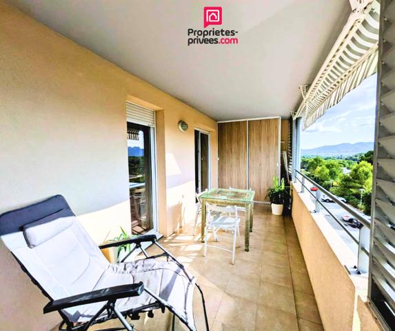 Appartement 2P avec belle terrasse et parkings !