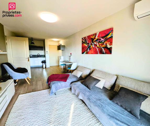 Appartement 2P avec belle terrasse et parkings !