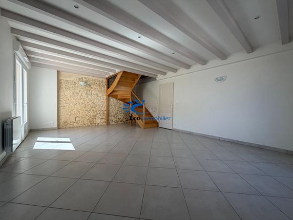 MAISON 4 CHAMBRES AVEC EXTERIEUR ET GARAGE Cire d aunis