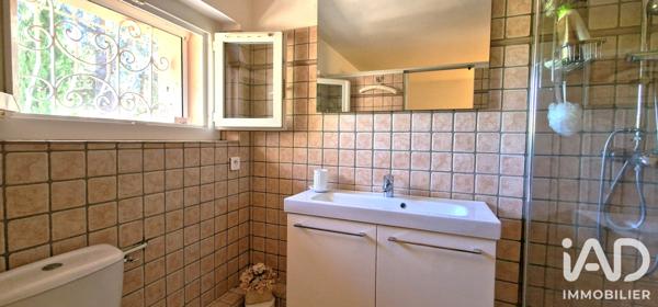 Maison à vendre 4 pièces 121 m² Le Castellet