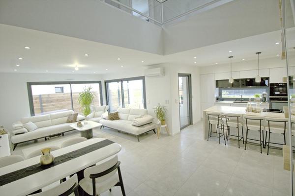 Maison de plain pied avec piscine de 2024 Type 5 BRAIN SUR L'AUTHION