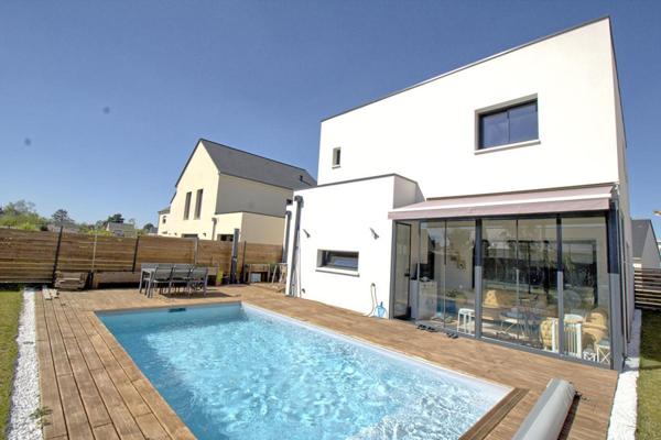 Maison de plain pied avec piscine de 2024 Type 5 BRAIN SUR L'AUTHION