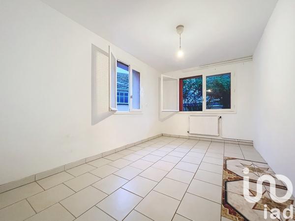 Immeuble à vendre 152 m² Gien