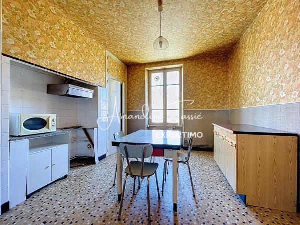 Millau (12100) Immeuble de rapport, 3 appartements et sa maison – Centre-ville de Millau