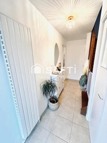 Maison 3 chambres, garage  , jardin