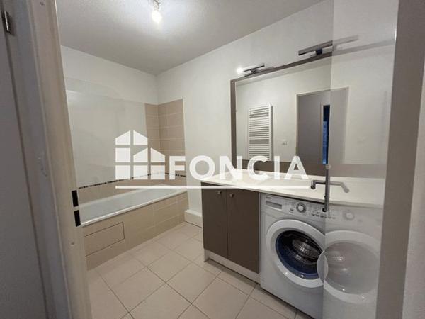 Location Appartement 3 pièces 65.91 m² - 8 RUE PRINCIPALE Saubens 31600