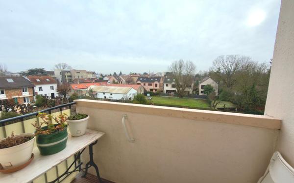 Appartement à vendre    3 pièces • 94,90 m2 Épinay-sur-Seine