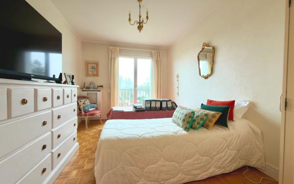 Appartement à vendre    3 pièces • 94,90 m2 Épinay-sur-Seine