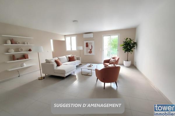 Appartement
                                                                                                                                                                                                                                                                                                                        4 pièce(s)                                                                                                                                                                                                          3 chambre(s)                                                                                                                                                                                                          90  m²