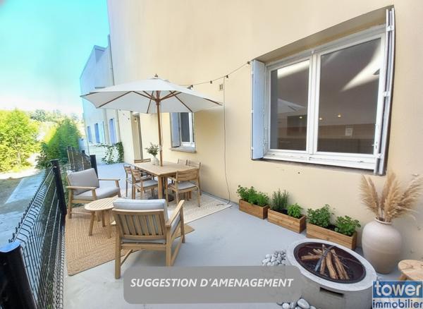 Appartement
                                                                                                                                                                                                                                                                                                                        4 pièce(s)                                                                                                                                                                                                          3 chambre(s)                                                                                                                                                                                                          90  m²
