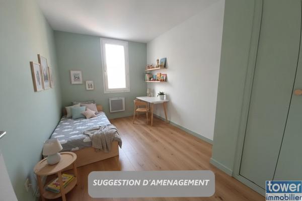 Appartement
                                                                                                                                                                                                                                                                                                                        4 pièce(s)                                                                                                                                                                                                          3 chambre(s)                                                                                                                                                                                                          90  m²