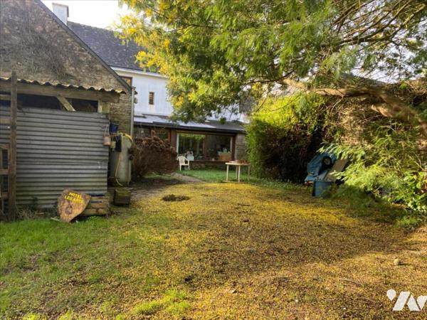 Bourg de Plumelec maison avec 1000 m² de terrain