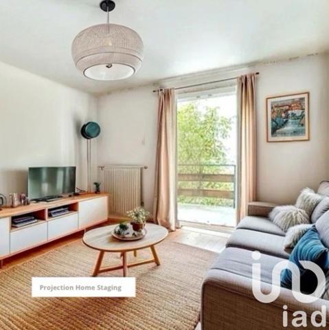 Maison 7 pièces de 220 m² à Neyron (01700)